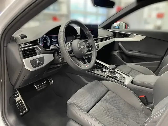 Audi S4