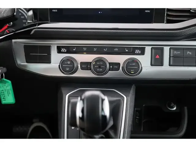 Volkswagen T6.1 California