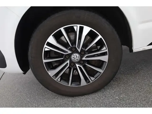 Volkswagen T6.1 California
