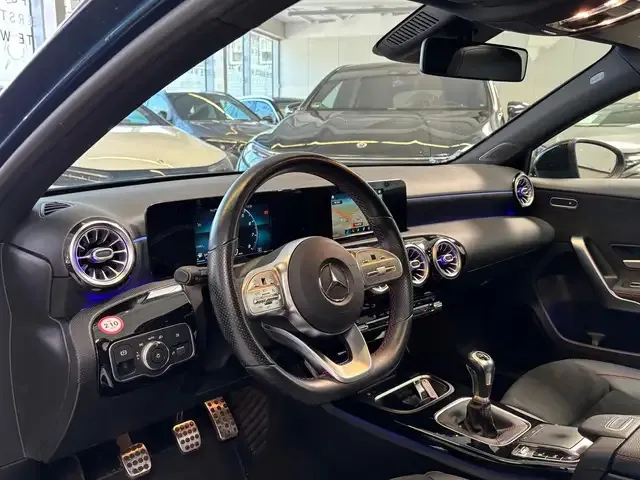 Mercedes-Benz A 200