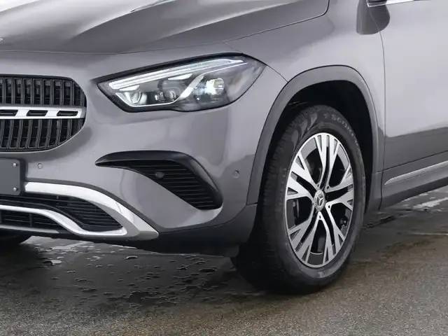 Mercedes-Benz GLA 250