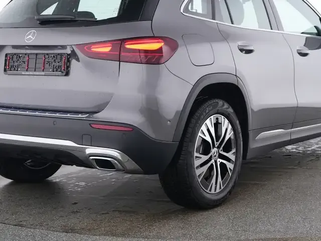 Mercedes-Benz GLA 250