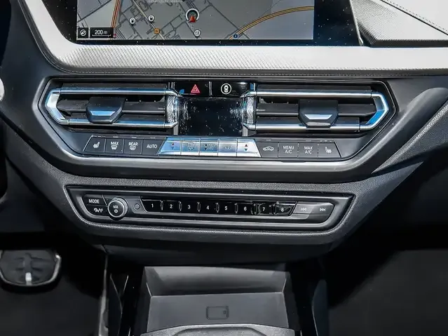 BMW 128