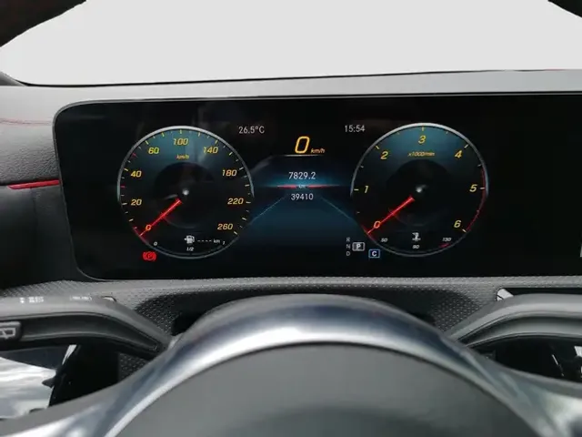 Mercedes-Benz CLA 220