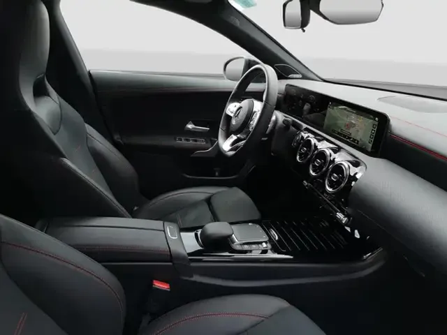 Mercedes-Benz CLA 220