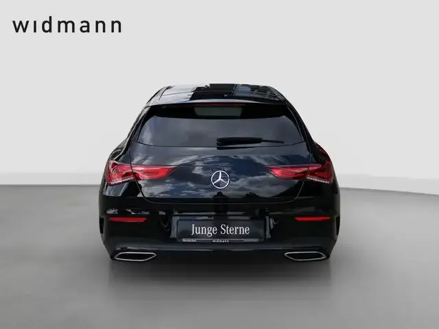 Mercedes-Benz CLA 220