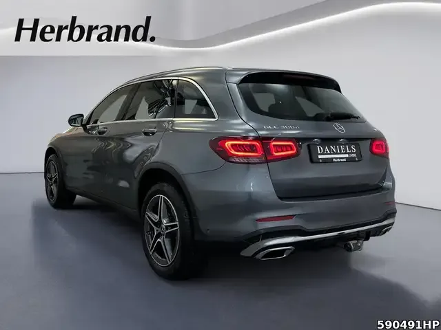 Mercedes-Benz GLC 300