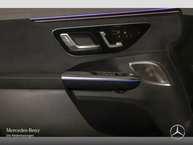 Mercedes-Benz EQE SUV