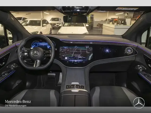 Mercedes-Benz EQE SUV
