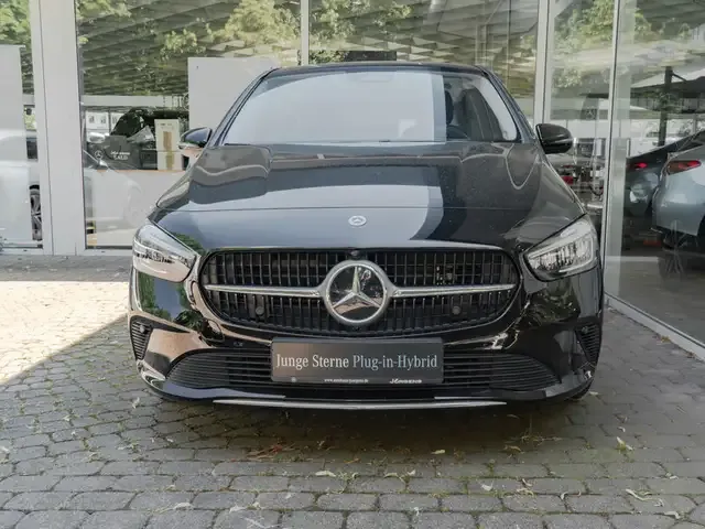 Mercedes-Benz B 250