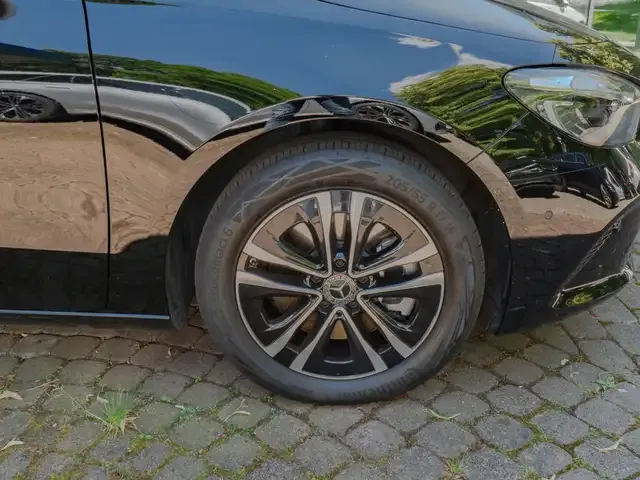 Mercedes-Benz B 250