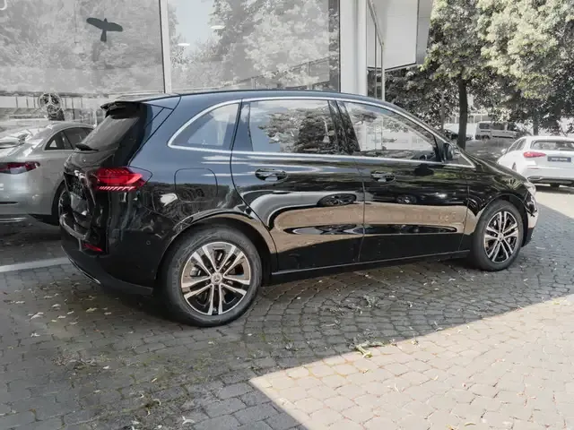 Mercedes-Benz B 250
