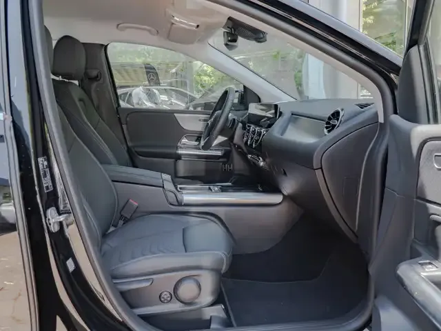 Mercedes-Benz B 250