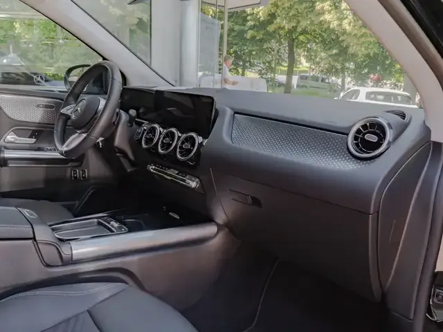 Mercedes-Benz B 250