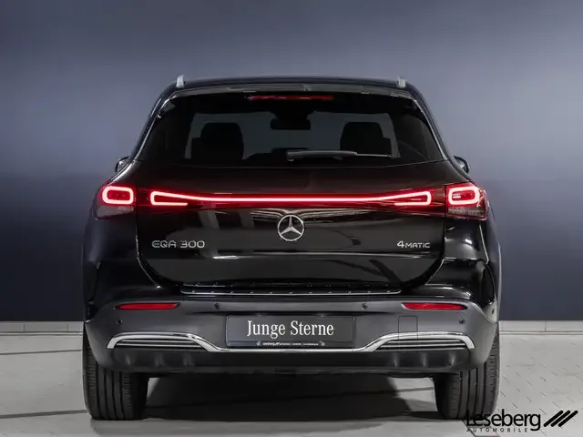 Mercedes-Benz EQA 300
