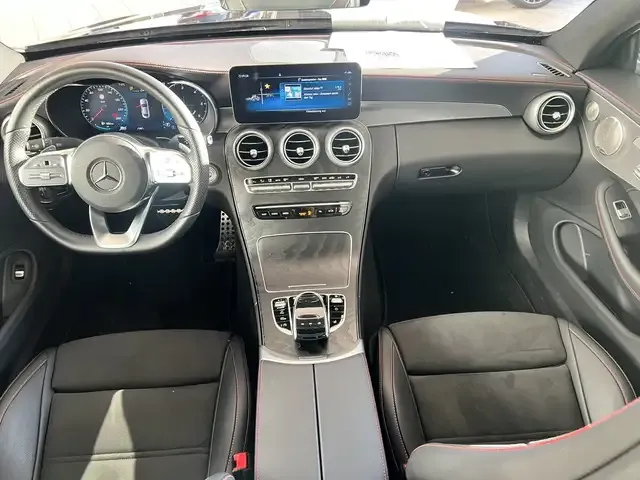 Mercedes-Benz C 220