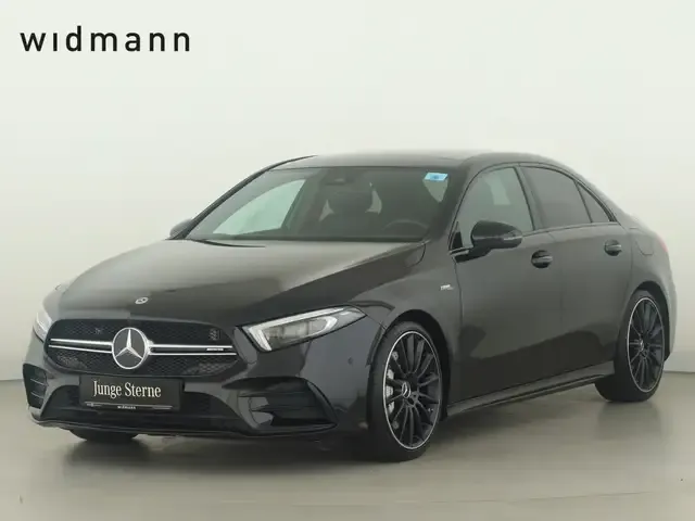 Mercedes-Benz A 35 AMG