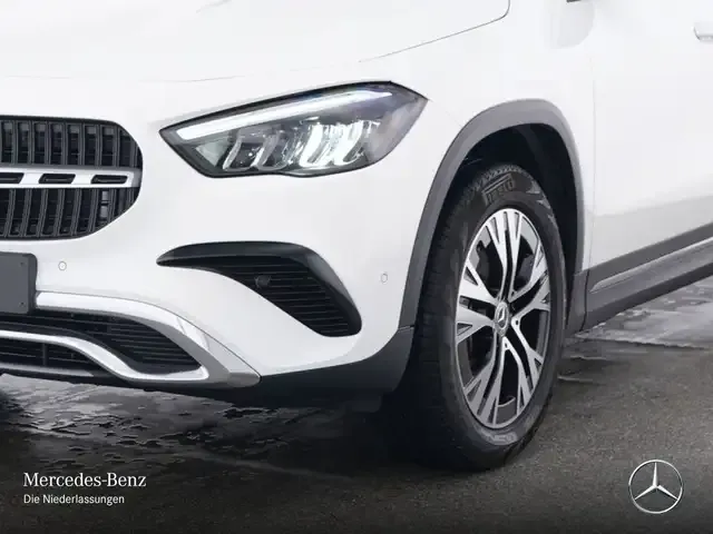 Mercedes-Benz GLA 180
