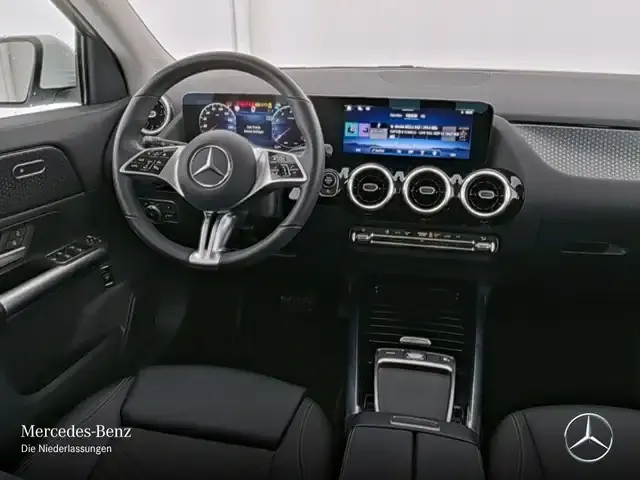 Mercedes-Benz GLA 180