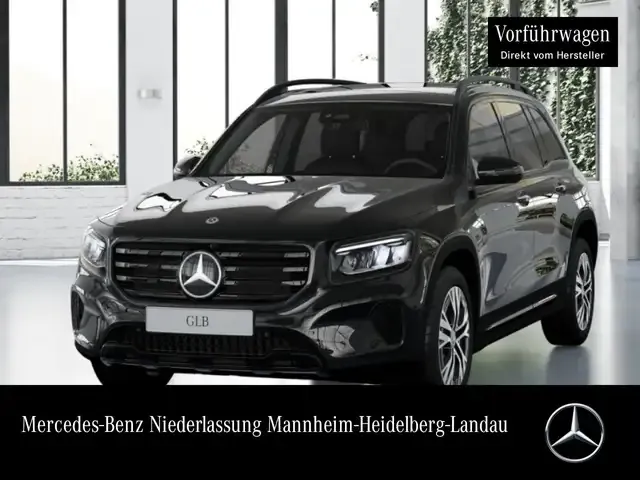 Mercedes-Benz GLB 200