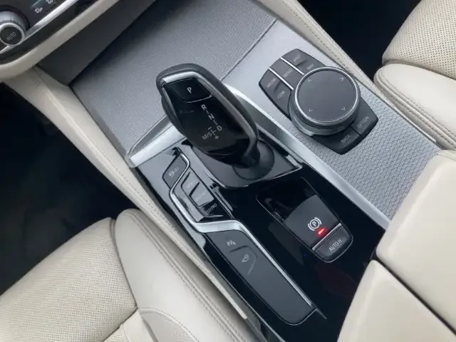 BMW 550