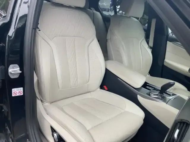BMW 550