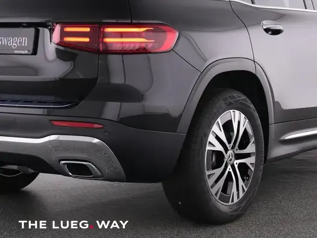 Mercedes-Benz GLB 200