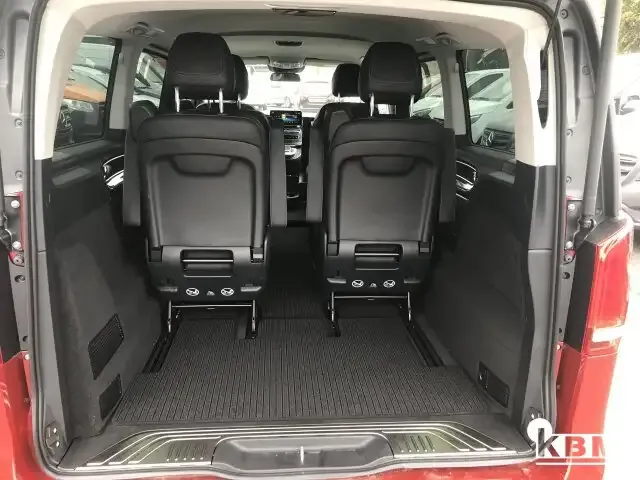 Mercedes-Benz V 250