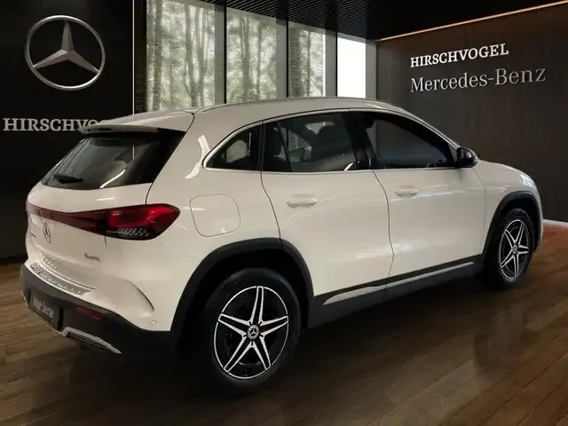 Mercedes-Benz EQA 300
