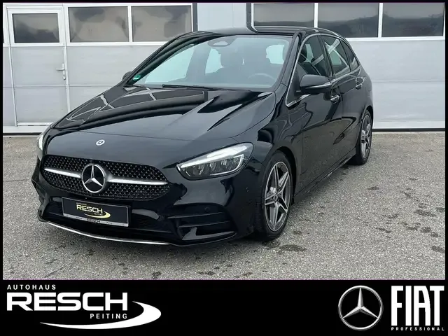 Mercedes-Benz B 220