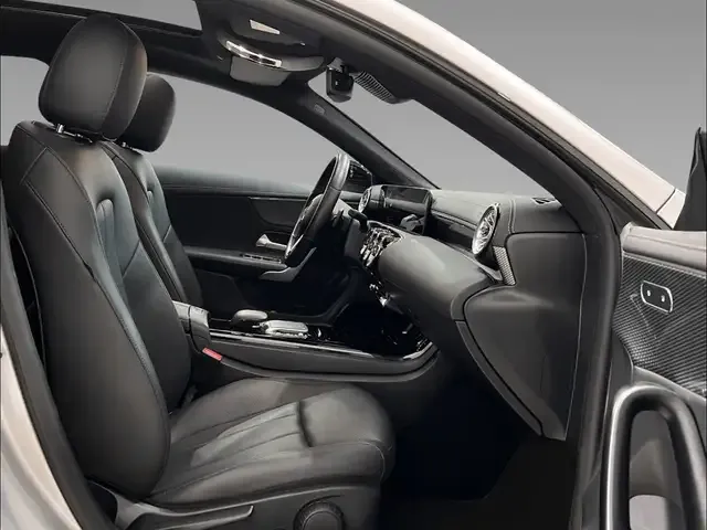 Mercedes-Benz CLA 220