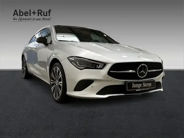 Mercedes-Benz CLA 220