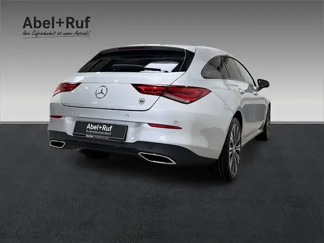 Mercedes-Benz CLA 220