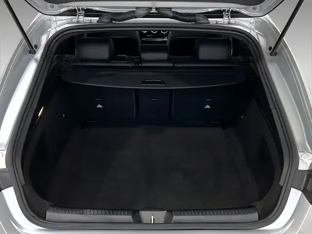 Mercedes-Benz CLA 220