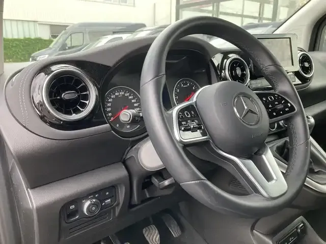 Mercedes-Benz T-Class