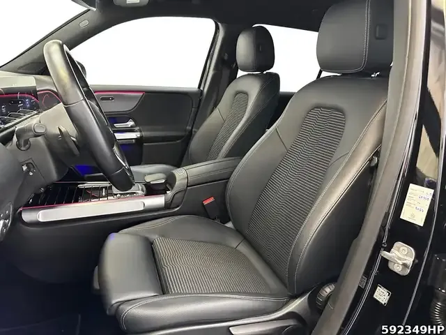 Mercedes-Benz EQB 300