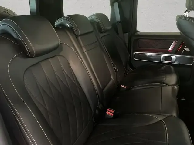 Mercedes-Benz G 400