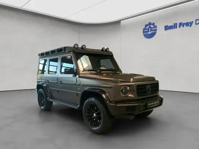 Mercedes-Benz G 400