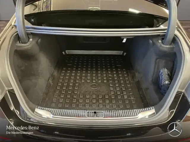 Mercedes-Benz S 400