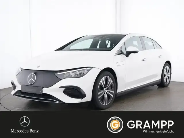 Mercedes-Benz EQE 300