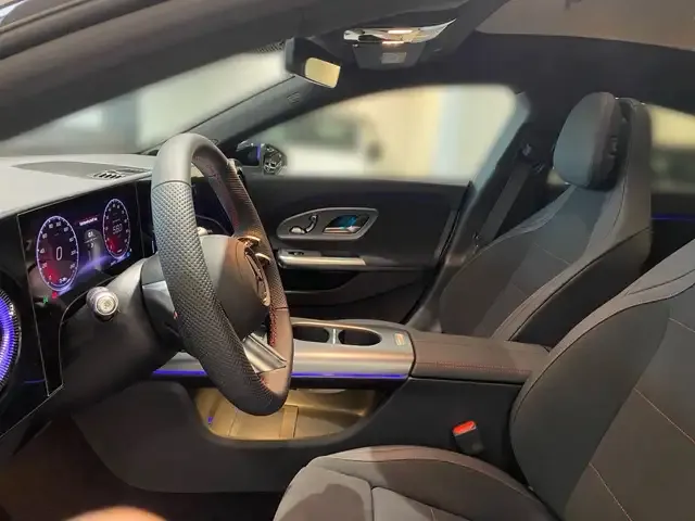 Mercedes-Benz CLA 350