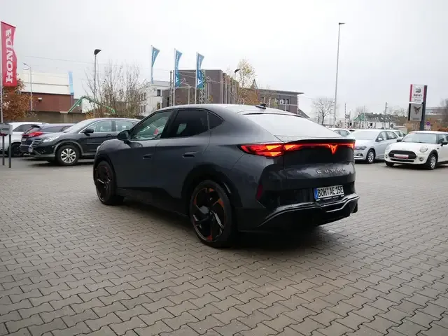 CUPRA Tavascan
