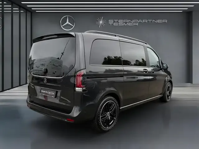 Mercedes-Benz V 250
