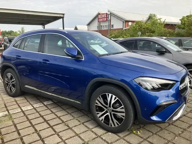 Mercedes-Benz GLA 250