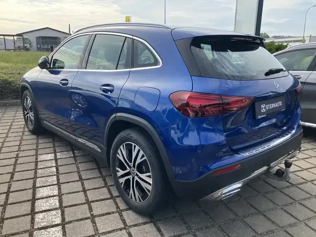 Mercedes-Benz GLA 250
