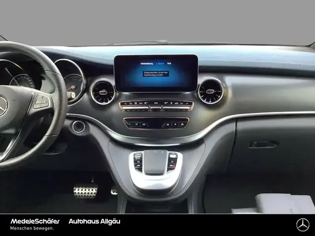 Mercedes-Benz EQV 300