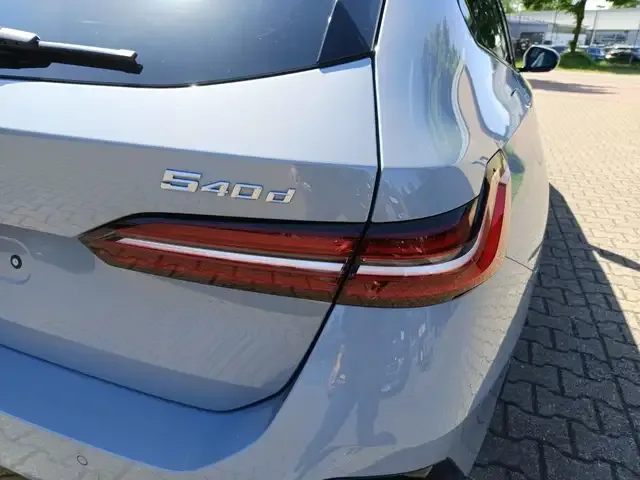 BMW 540