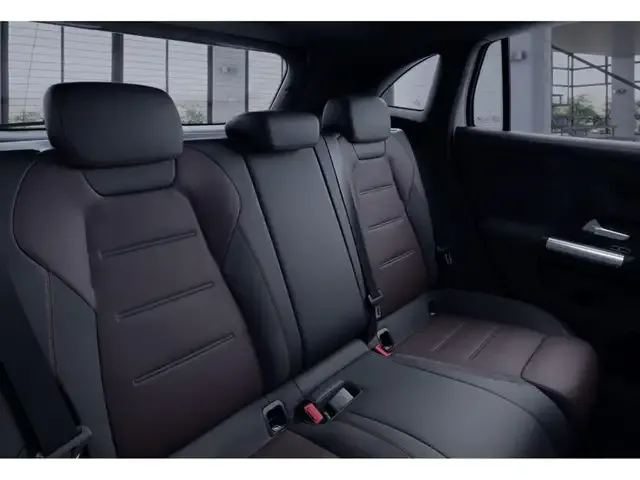 Mercedes-Benz GLA 180