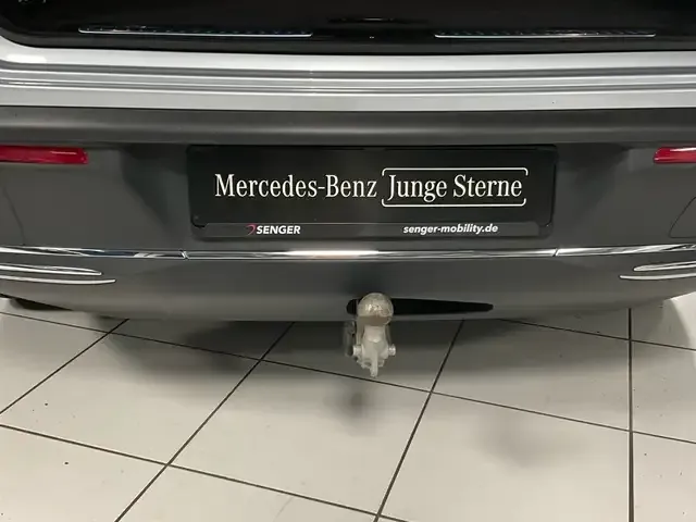 Mercedes-Benz EQC 400