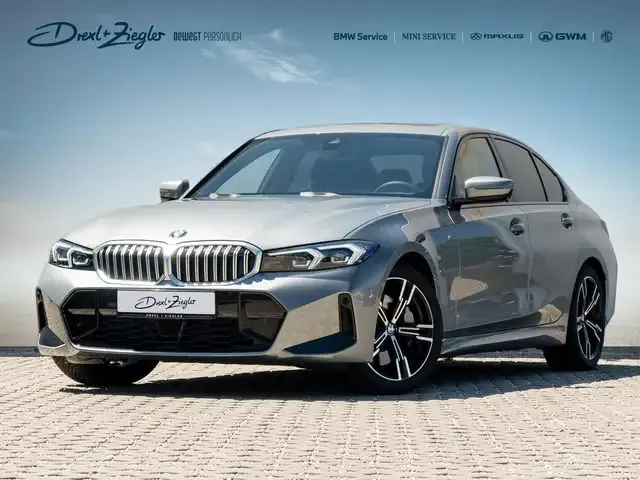 BMW 330